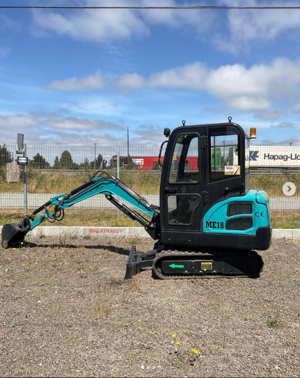 ARC ME18 MINIEXCAVADORA